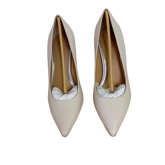 Donald J Pliner Size 9.5 Classic  Ivory Pointed Toe High Heel Pump Shoes - Picture 6 of 14